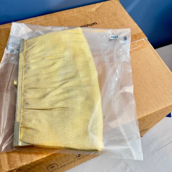 Cocktail Clutch Purse No brand Made USA 11.5"x5.5" Gold Metallic Tuck Away Chain - Picture 12 of 12